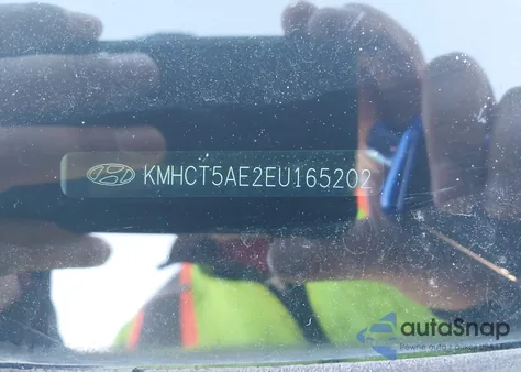 2014 Hyundai Accent Gs z USA, uszkodzony, nr VIN KMHCT5AE2EU165202